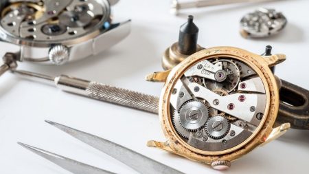 Top watch repair services near me in major cities of Pakistan