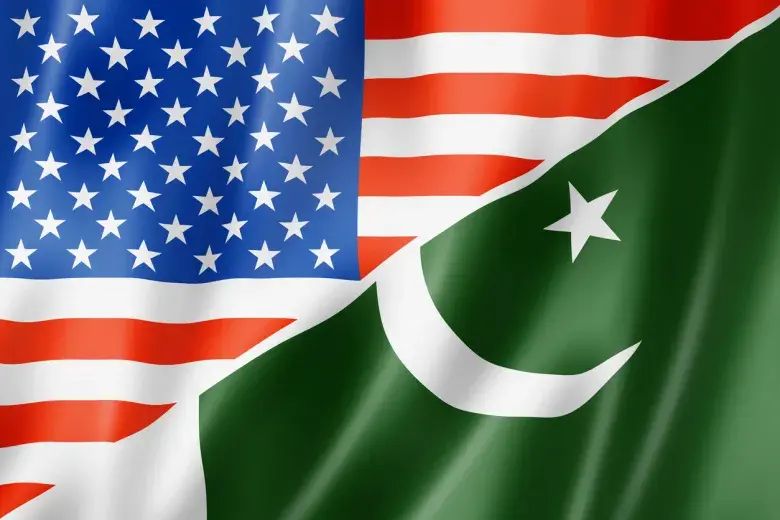 Deputy PM of Pakistan met with the US Secretary of State, where both leaders discussed expanding economic and trade relations.