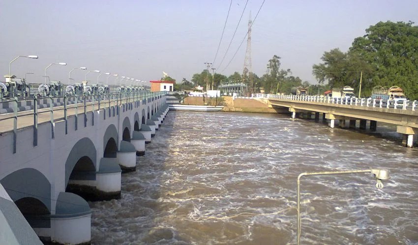 Assistant Commissioner Pattoki Dies During Flood Relief at Head Balloki