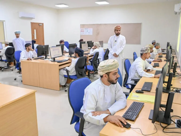 Big Hiring Drive: Oman Labour Ministry Offers New Jobs
