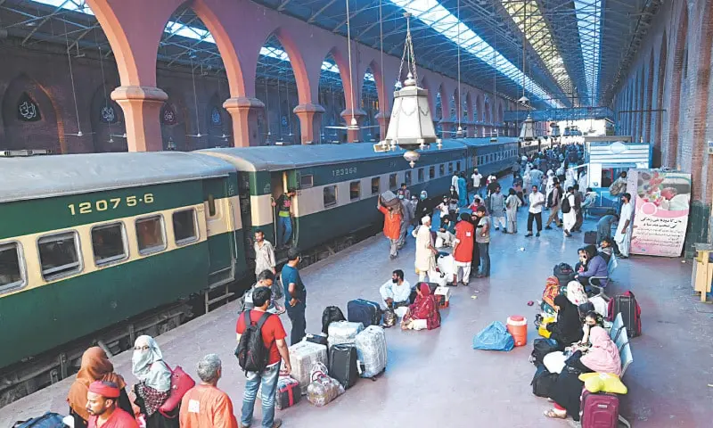 Free Wi-Fi Rolls Out at Major Punjab Railway Stations