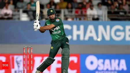 Hassan Nawaz batting