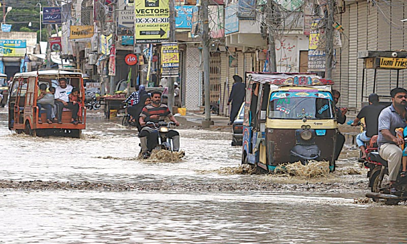 Karachi Faces Heavy Rain