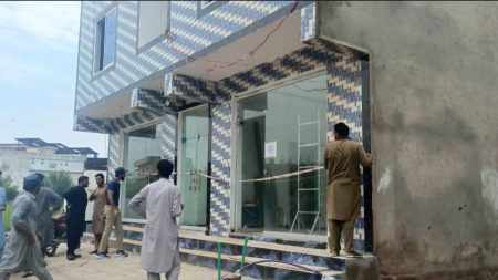 Islamabad Seals 30 Buildings in Hostel City Over Building Code Violations