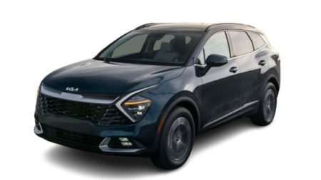 KIA Sportage 2024 Model Price in Pakistan (2025) – Official Pricing, Variants & Features KIA Sportage 2024 model parked in Pakistan showing front design and features