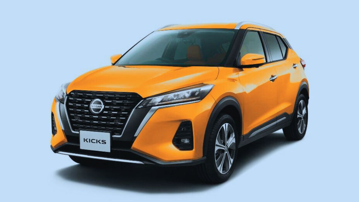 Nissan Kicks 2025 compact SUV front view in Pakistan