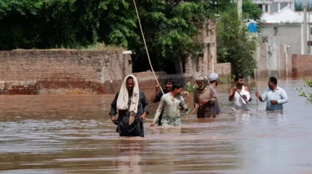 Pakistan Flood Alert Issued as Heavy Rains Threaten Major Rivers