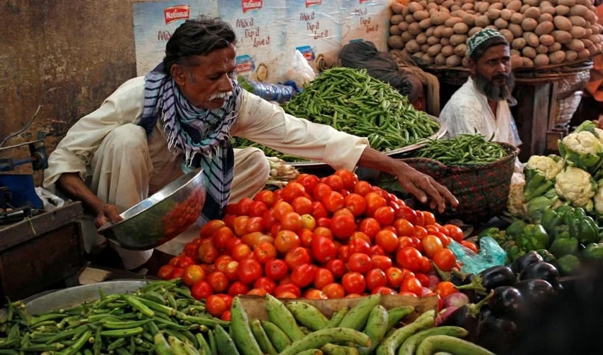 Punjab Govt Fails to Provide Relief at Sasta Sahulat Bazaars