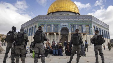 Pakistan Condemns Israeli Ministers’ Storming of Al-Aqsa Mosque