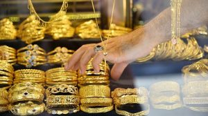 Gold Prices Drop by Rs. 3,500 After Two-Day Rise