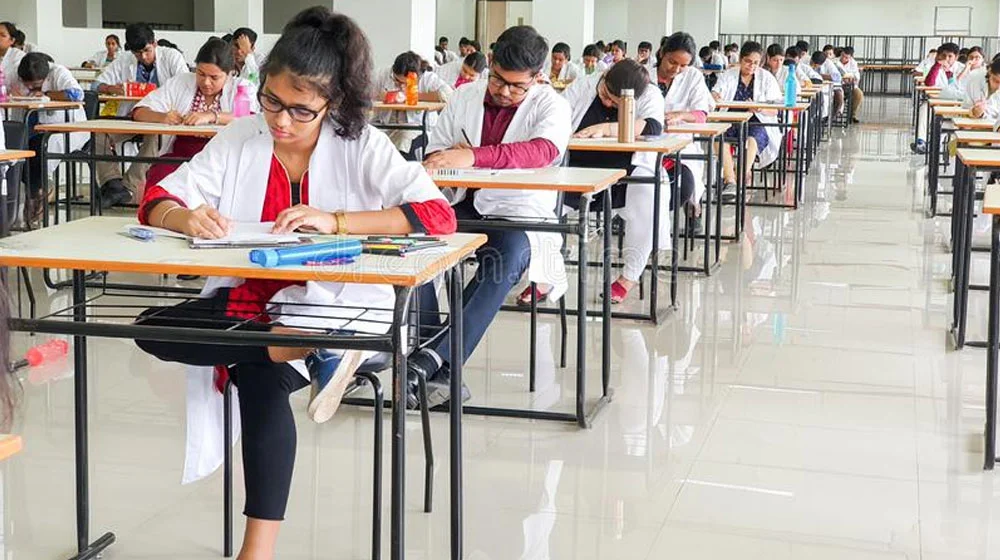 MBBS & BDS Students Demand Easier Passing Criteria