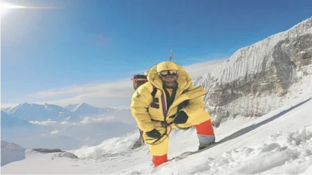 Pakistani Women Make History on Bari La Peak