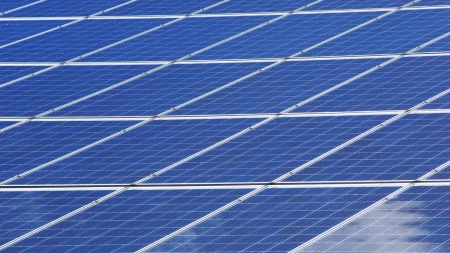 Govt to Reduce Solar Net-Metering Rate to Almost Half Sindh Govt to Distribute 50,000 Hari Cards and Solar Panels