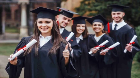 University of New England Scholarships 2025 in Australia For Pakistani Students