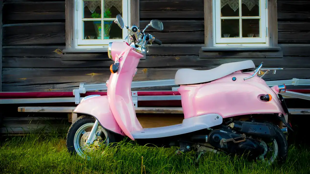 Pink Scooties