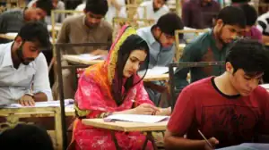 Karachi Students Top MDCAT 2025 as 56% Fail Across Sindh